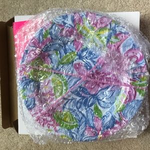 NWT Lilly Pulitzer Picnic Plates - Set of 4